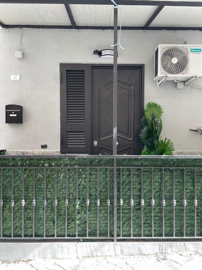 Casa Vacanze Luisa Naples Luaran gambar