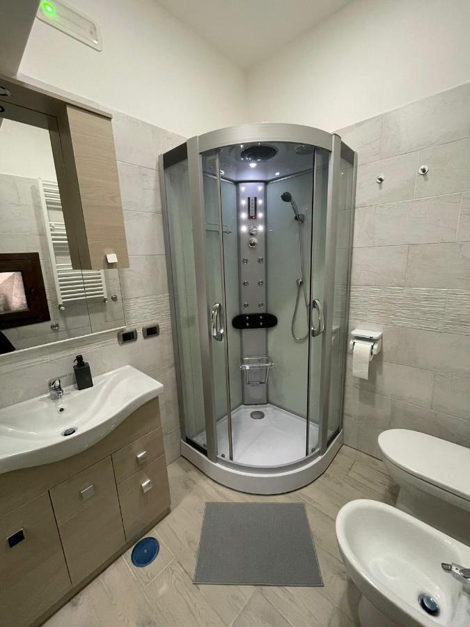 Casa Vacanze Luisa Naples Luaran gambar