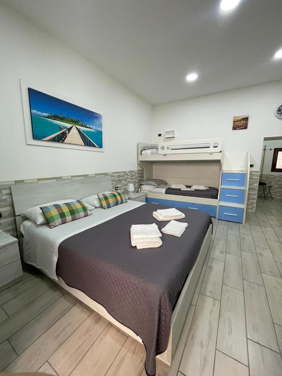 Casa Vacanze Luisa Naples Luaran gambar