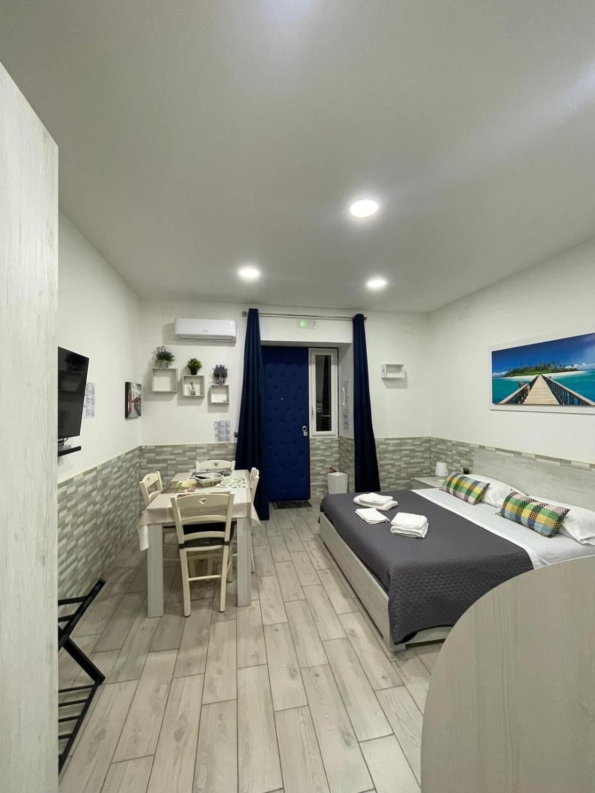 Casa Vacanze Luisa Naples Luaran gambar